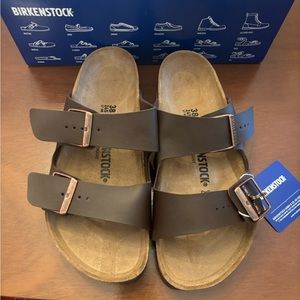 NIB Birkenstocks Arizona sz 38